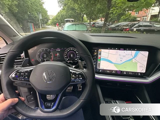 Volkswagen Touareg 2021 Черный из Китая, фото 4