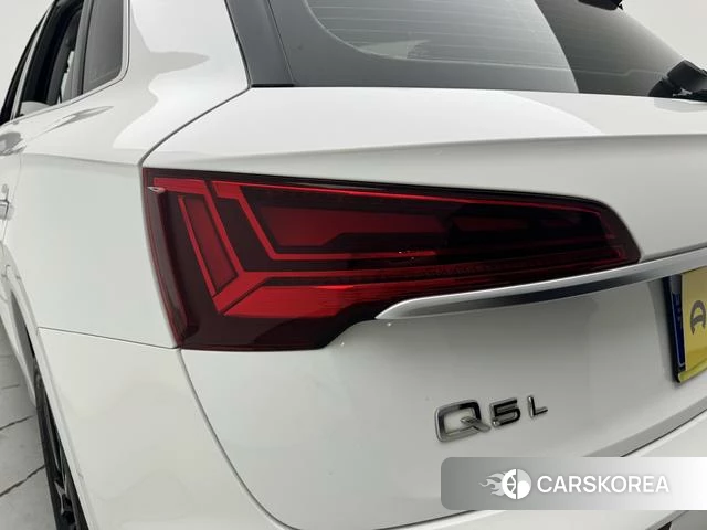 Audi Q5L id 4257311 из Китая 22