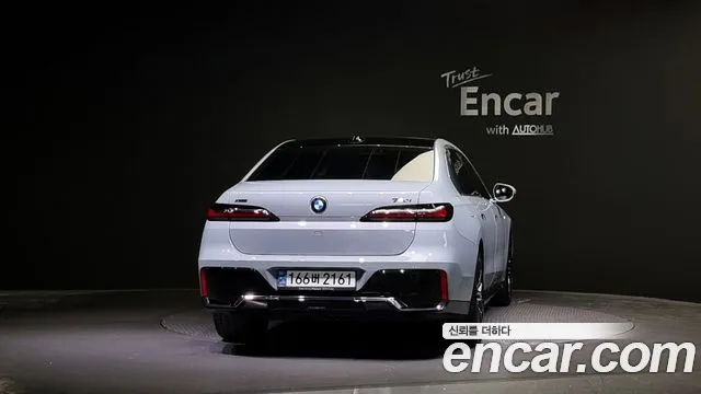 BMW 7 Series (G70) id 2735094 из Кореи 14