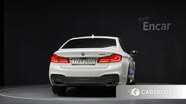 BMW 5 Series (G30) id 3013246 из Кореи 14