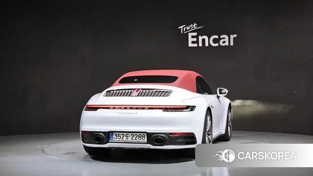 Porsche 911(992) id 3023152 из Кореи 14