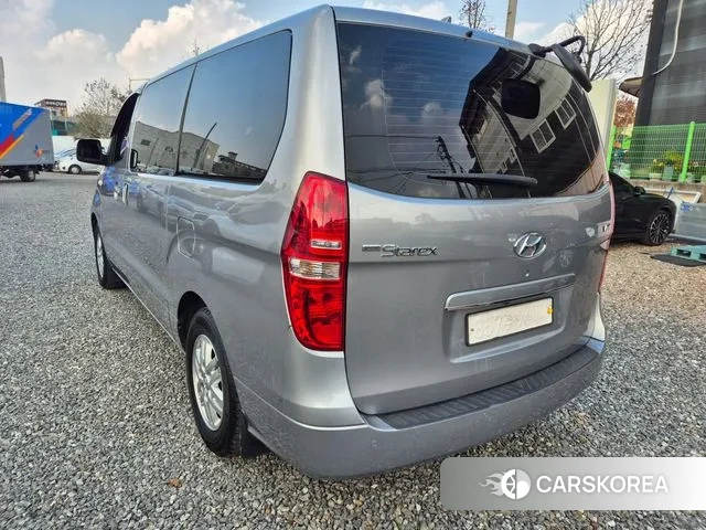 Hyundai The New Grand Starex id 3408185 из Кореи 14