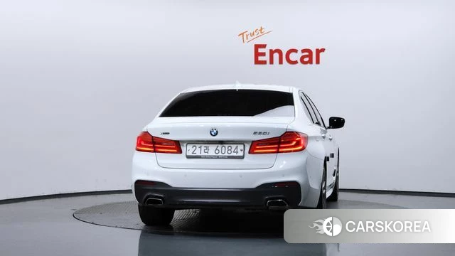 BMW 5 Series (G30) id 4531122 из Кореи 29