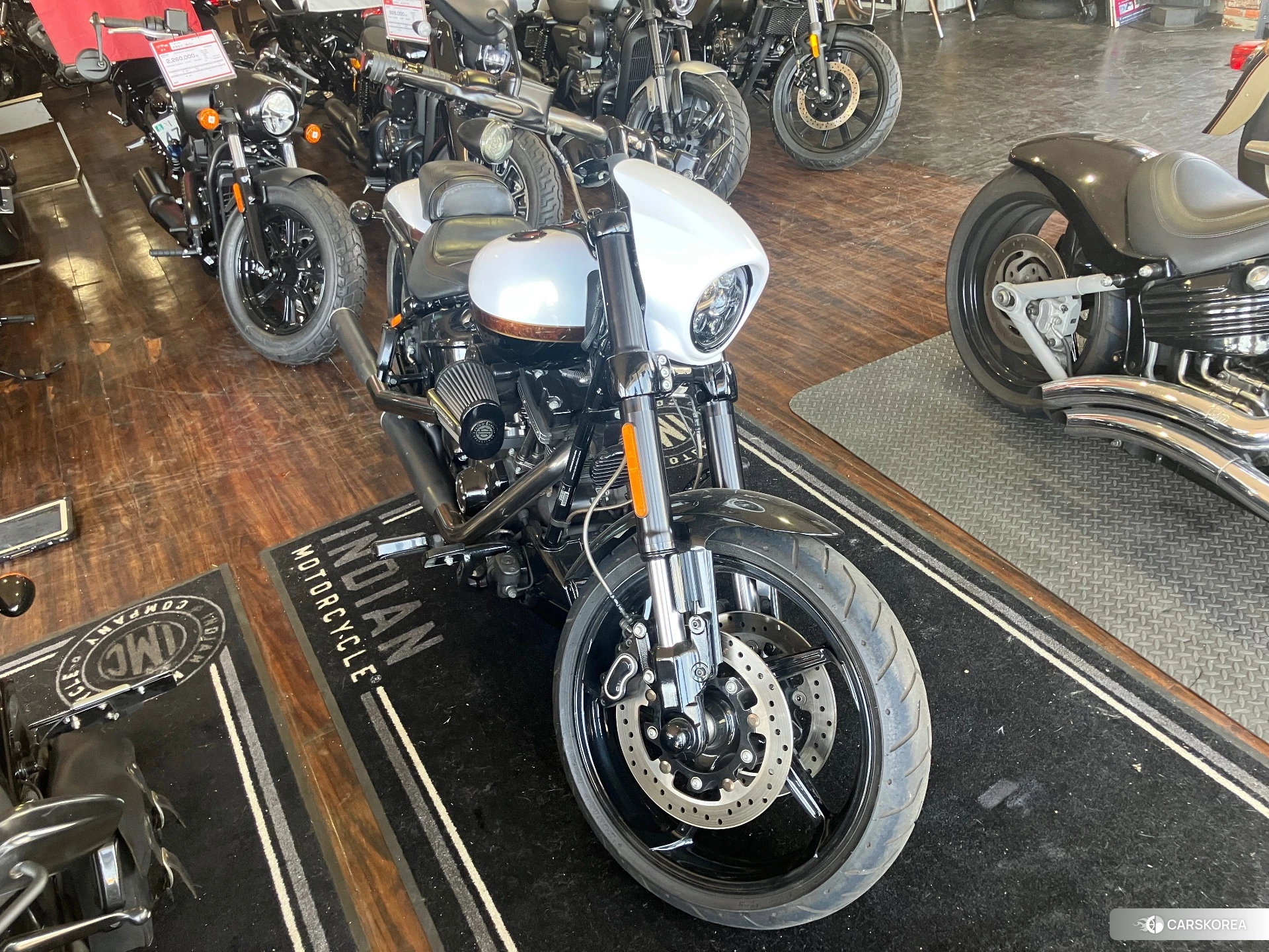 Harley-Davidson Softail Breakout FXSBSE CVO 2017 из Японии