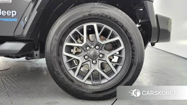 Jeep Wrangler (JL) id 3670591 из Кореи 14