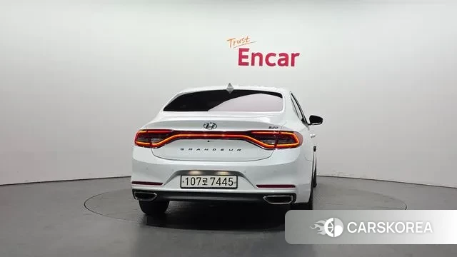 Hyundai Grandeur IG id 3552979 из Кореи 14