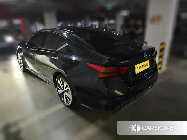 Nissan Teana 2021 Черный из Китая, фото 4