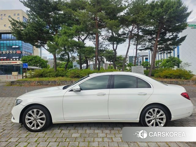 Mercedes-Benz E-Class W213 id 4403112 из Кореи 14