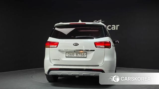 Kia All New Carnival id 3925171 из Кореи 14