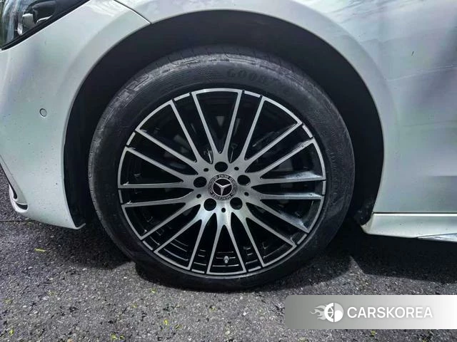 Mercedes-Benz Class C id 4264906 из Китая 16