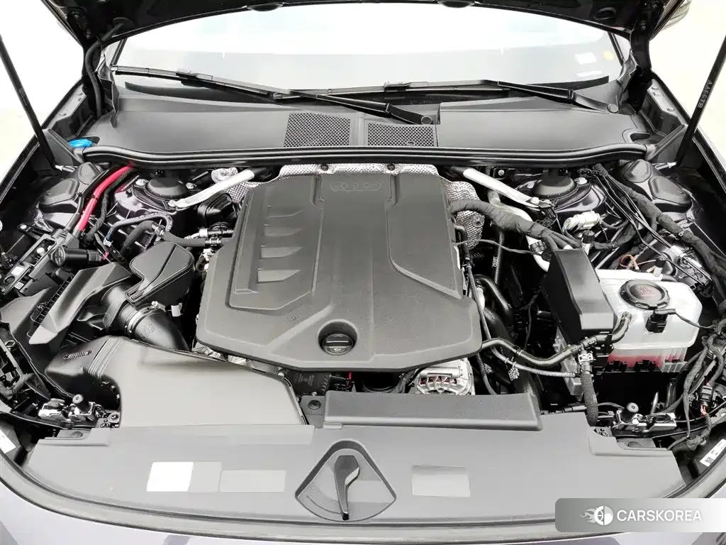 Audi A5L id 4577617 из Китая 13
