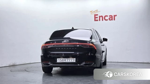 Hyundai The New Grandeur IG id 4225109 из Кореи 30