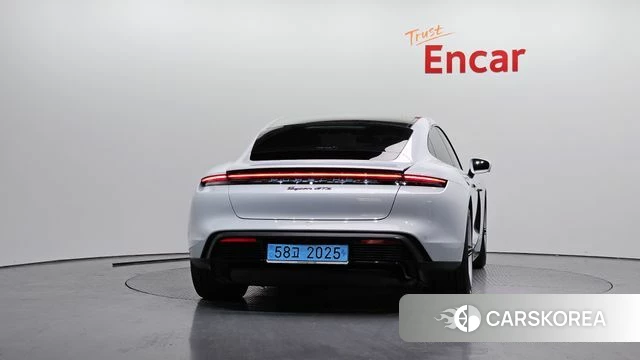 Porsche Taycan id 4394799 из Кореи 14