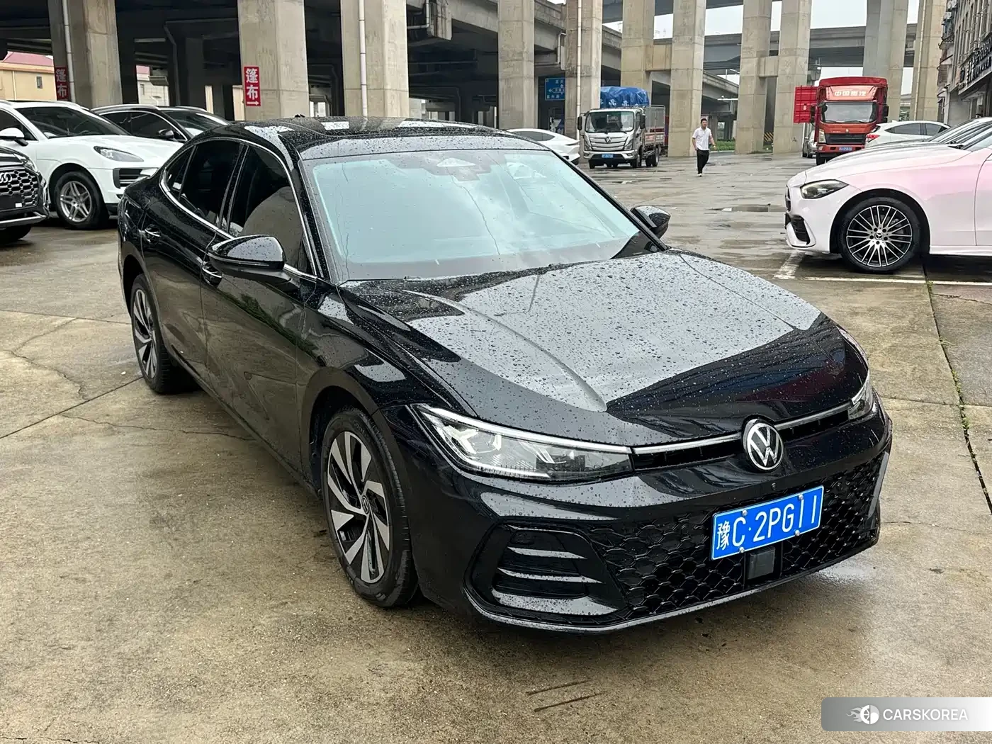 Volkswagen Passat 2025 Черный из Китая, фото 4