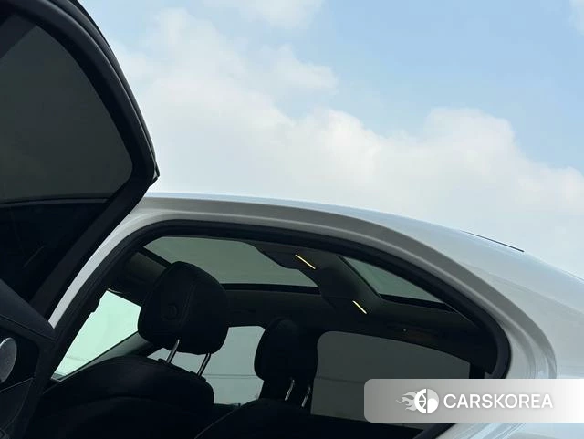 Mercedes-Benz Class C 2021 Белый из Китая, фото 5
