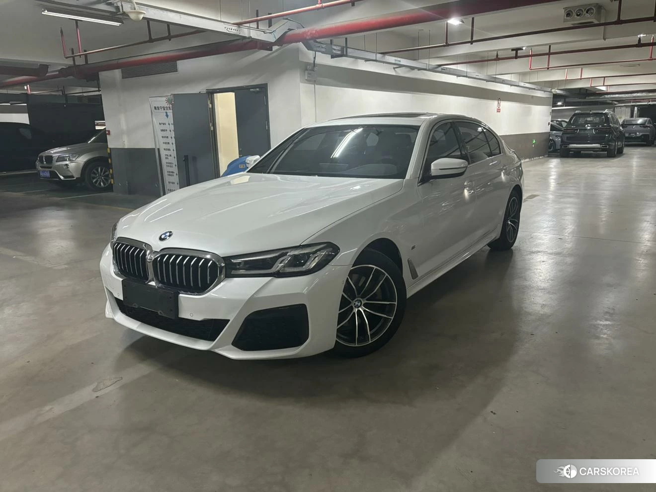 BMW 5 series 2020 Белый из Китая, фото 4