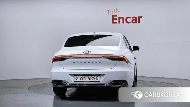 Hyundai The New Grandeur IG id 3833514 из Кореи 14