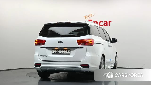 Kia The New Carnival id 3861714 из Кореи 14