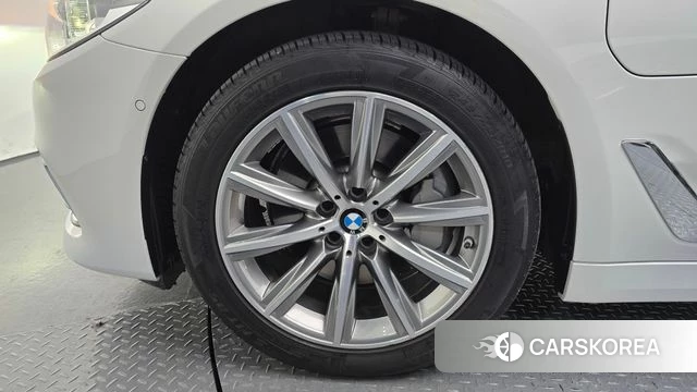 BMW 5 Series (G30) id 4536013 из Кореи 25
