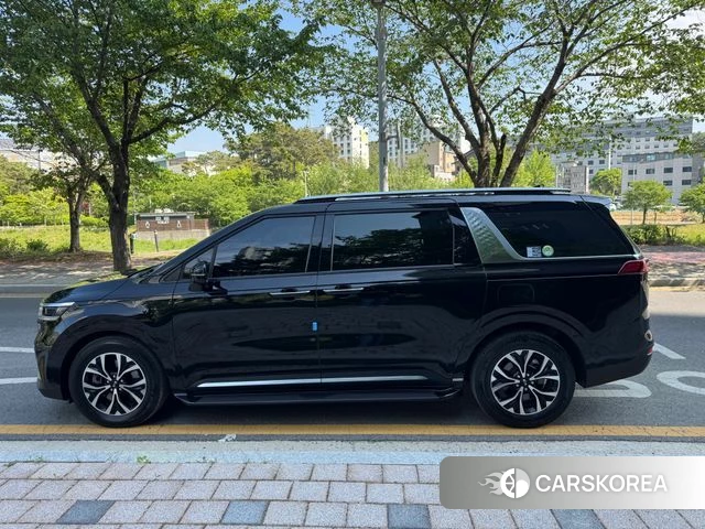 Kia Carnival 4th generation id 4255121 из Кореи 14