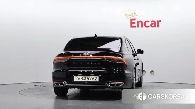 Hyundai The New Grandeur IG id 4754155 из Кореи 27