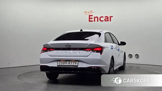 Hyundai Avante Hybrid (CN7) id 3508575 из Кореи 14