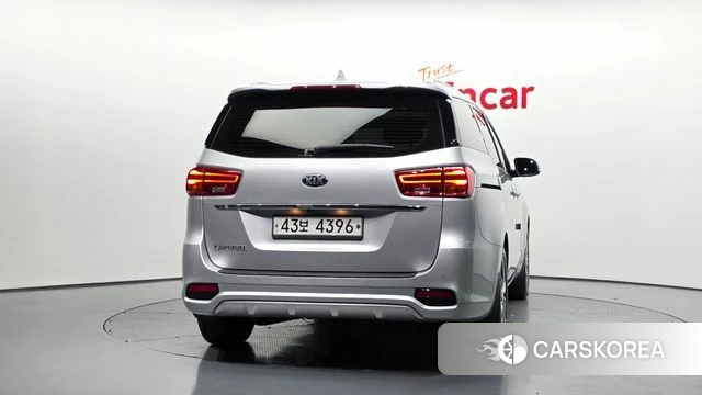 Kia The New Carnival id 4496687 из Кореи 26
