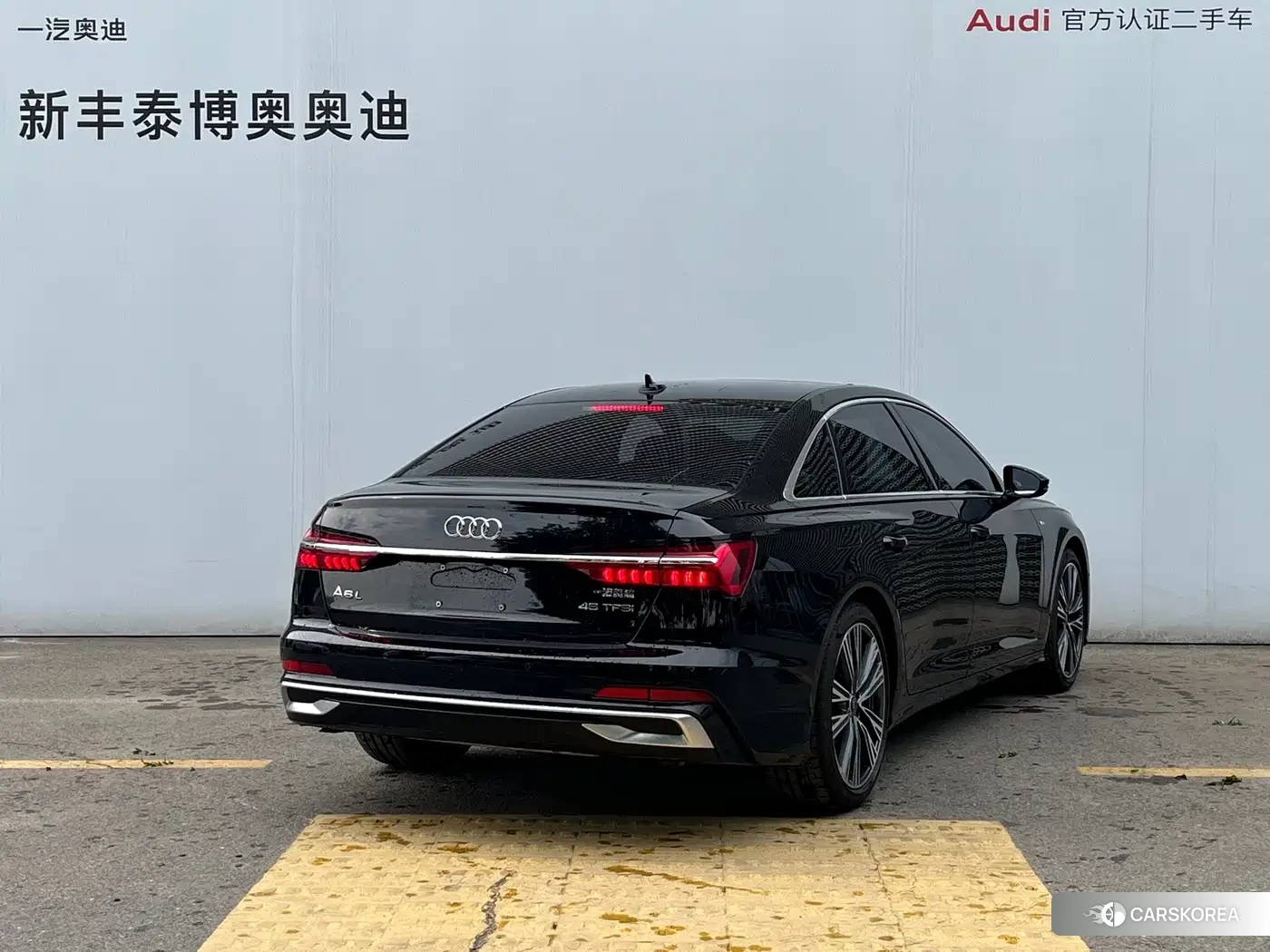 Audi A6L id 4629676 из Китая 13