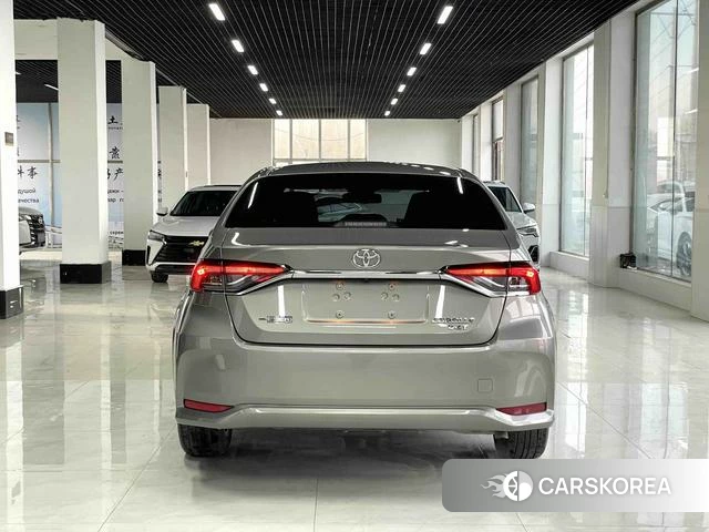 Toyota Corolla id 4263189 из Китая 11