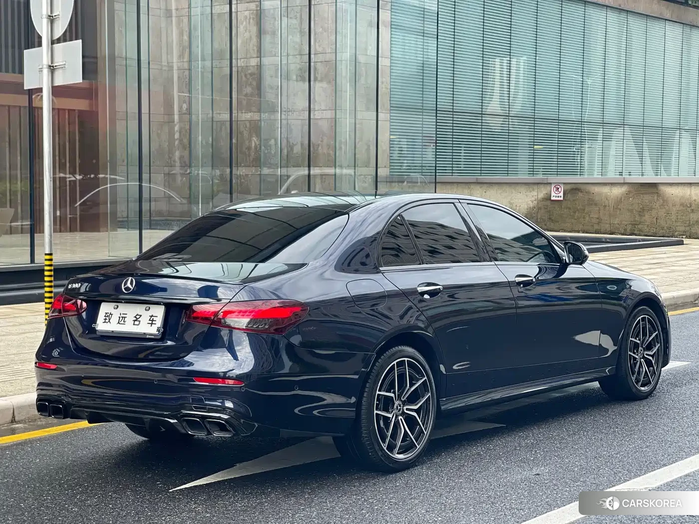 Mercedes-Benz E-Class id 4600786 из Китая 16
