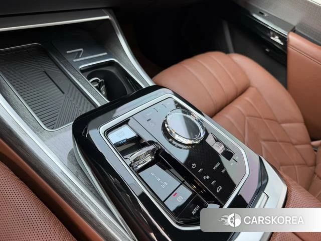 BMW i7 id 4273152 из Китая 16