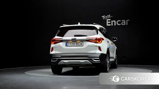 Kia Seltos id 4294418 из Кореи 33