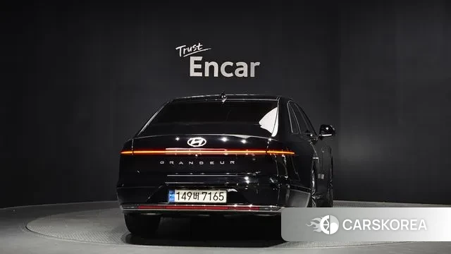 Hyundai Grandeur (GN7) id 3560972 из Кореи 14