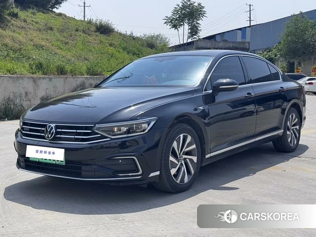 Volkswagen Magotan PHEV 2024 Черный из Китая, фото 4