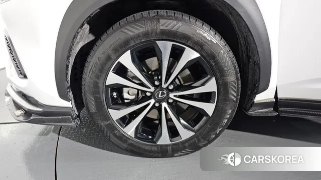 Lexus NX300 id 3390730 из Кореи 14