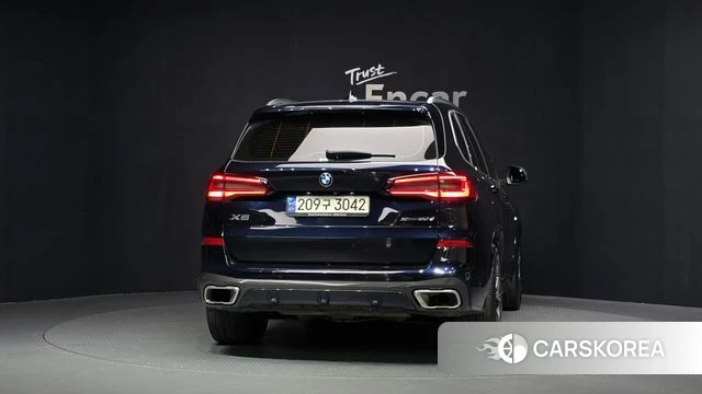 BMW X5 (G05) id 4730798 из Кореи 25