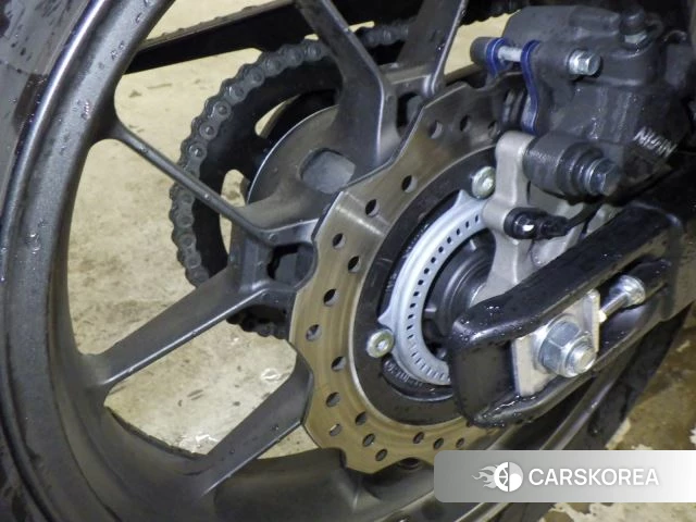 Honda CBR400R id 3949442 из Японии 28