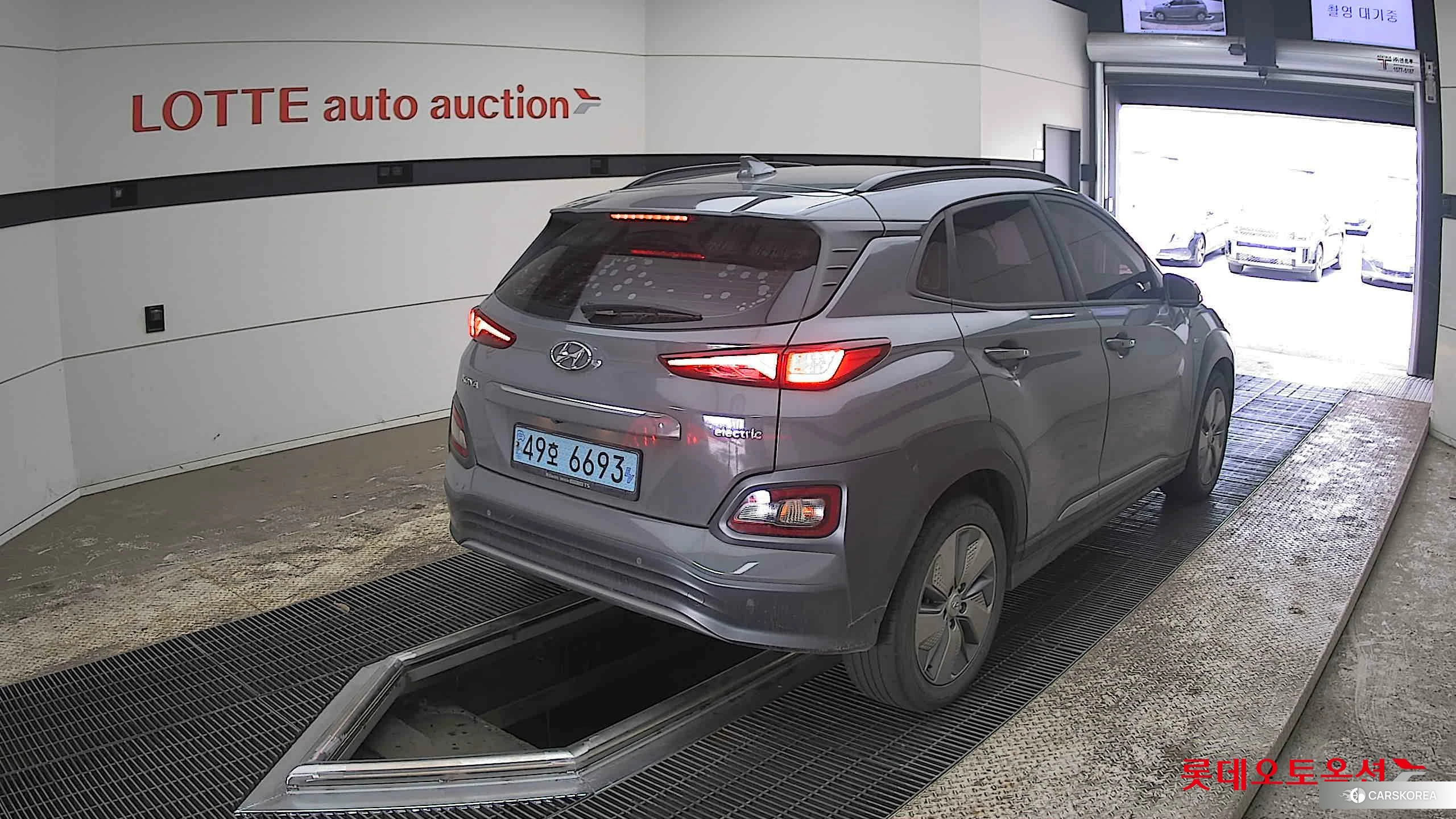 Hyundai KONA Electric id 3888321 из Кореи 31