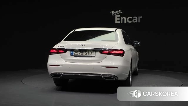 Mercedes-Benz E-Class W213 id 3827626 из Кореи 14