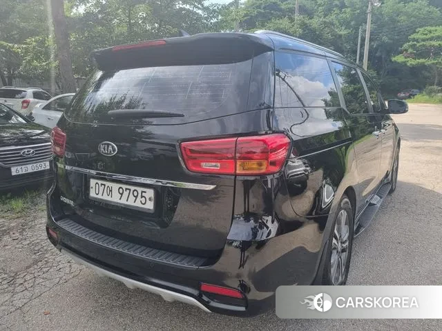 Kia The New Carnival id 3061055 из Кореи 14