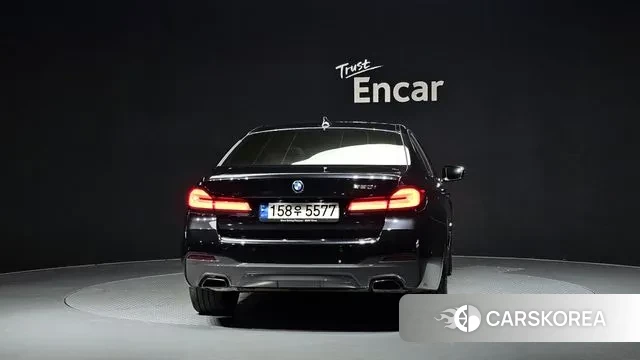 BMW 5 Series (G30) id 3395076 из Кореи 14