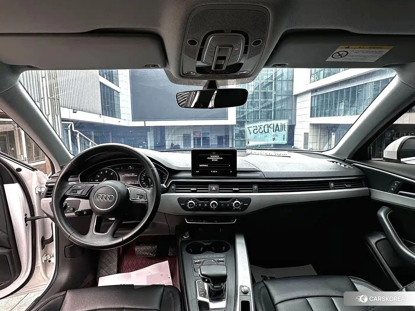 Audi A4L 2018 Белый из Китая, фото 4