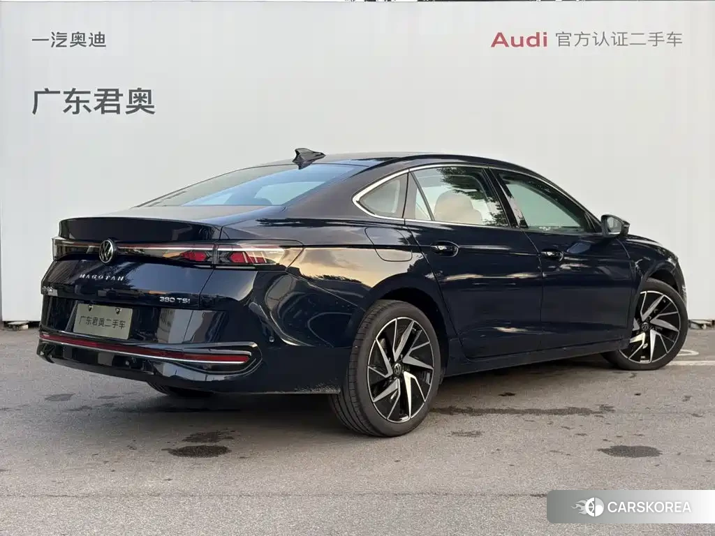 Volkswagen Magotan id 4634763 из Китая 14