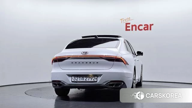 Hyundai The New Grandeur IG id 4895055 из Кореи 30