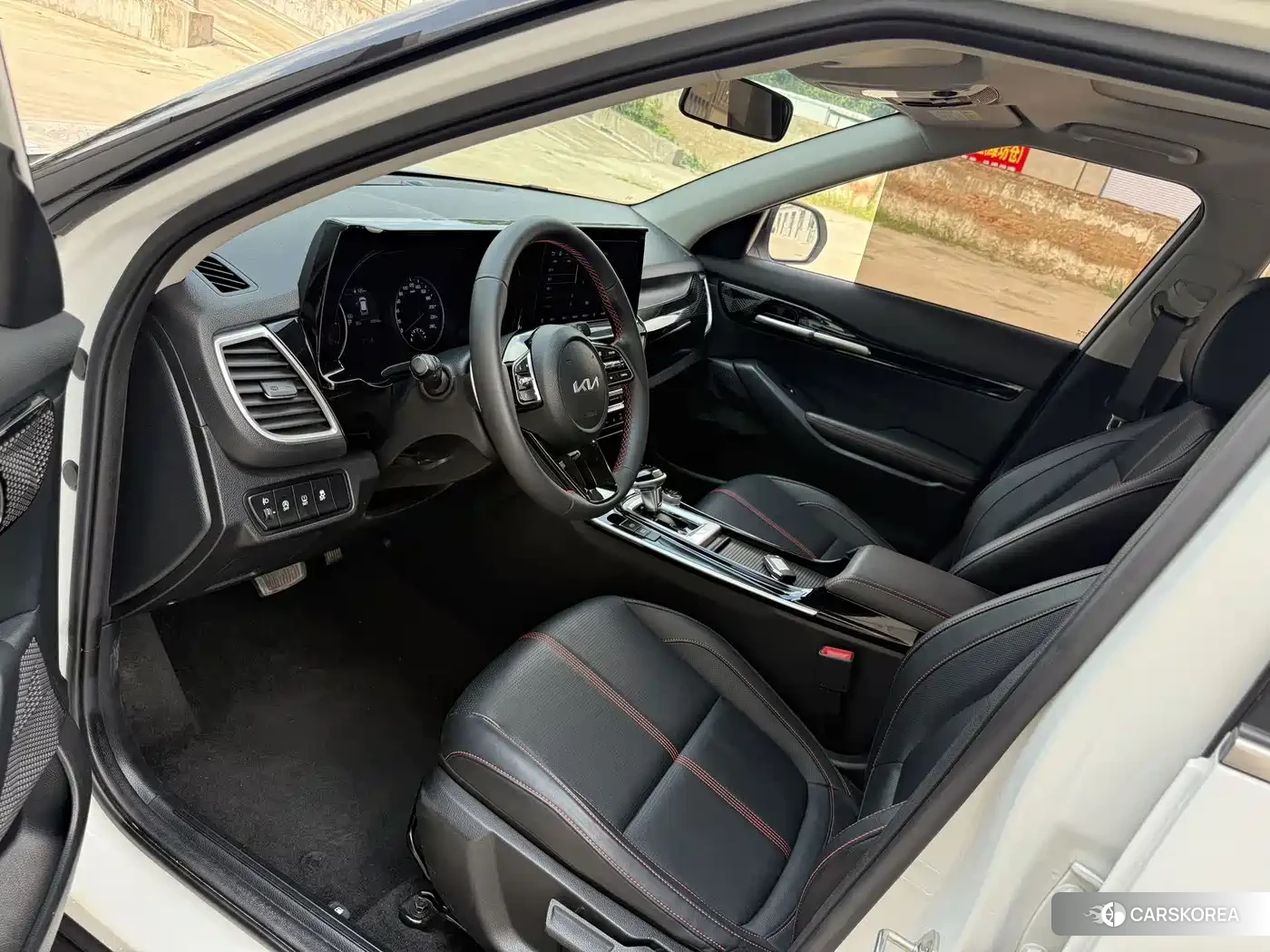 Kia KX3 2022 Белый из Китая, фото 6