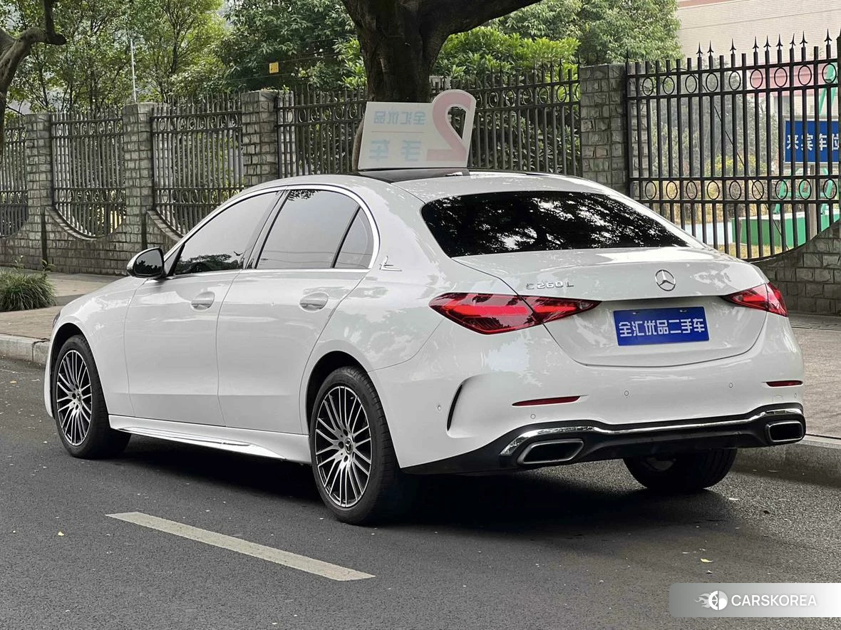 Mercedes-Benz Class C 2022 Белый из Китая, фото 4