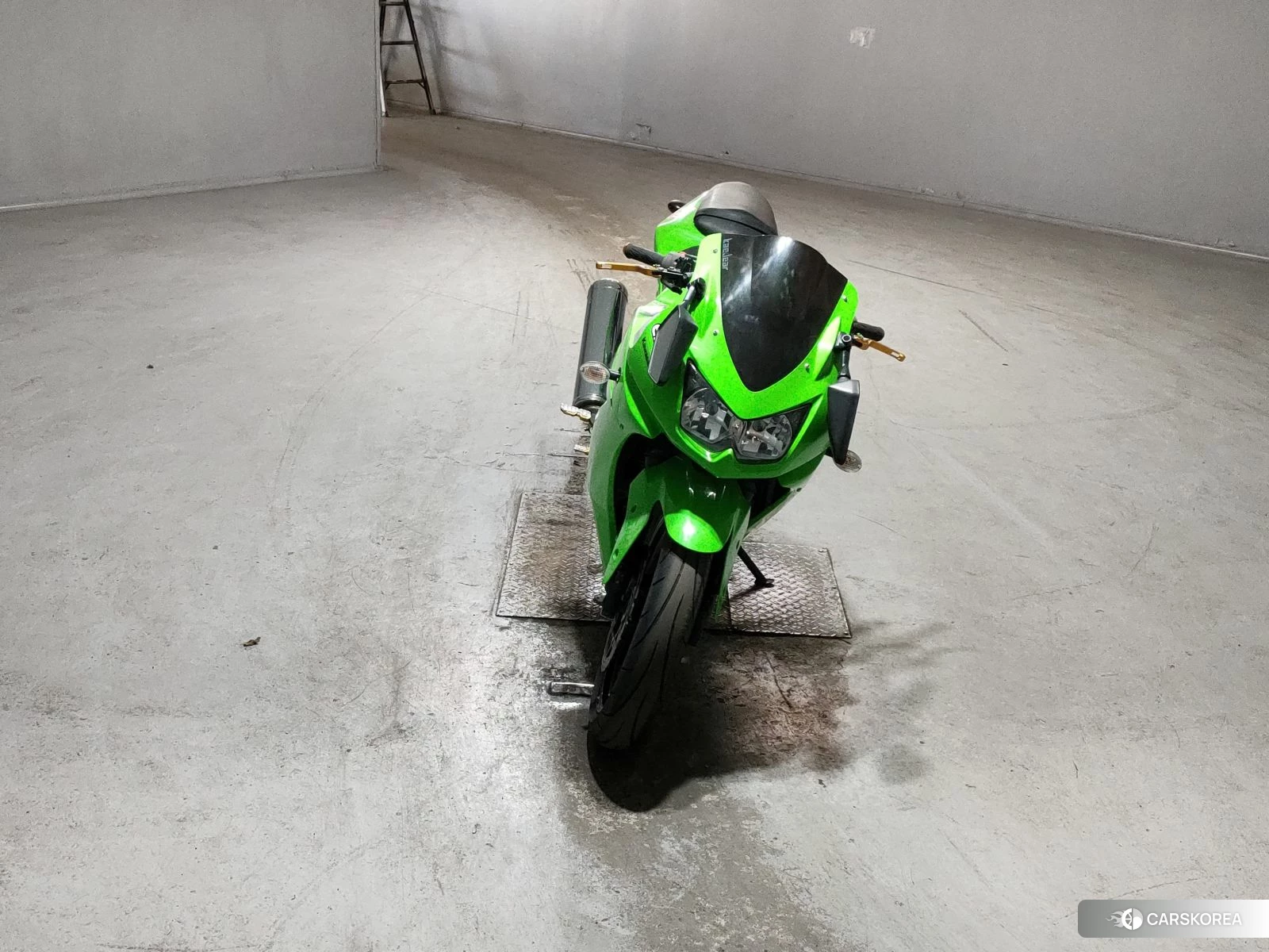 Проданный Kawasaki NINJA 250R id 4200196 из Японии
