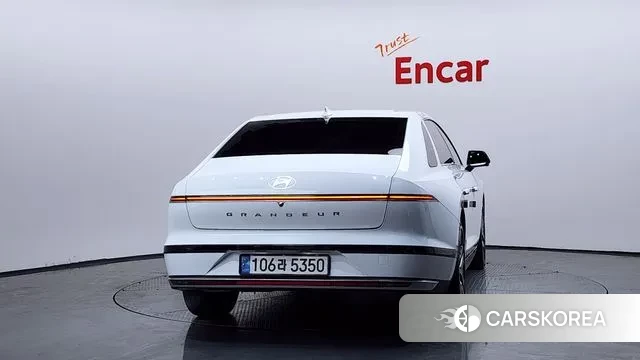 Hyundai Grandeur (GN7) id 3491902 из Кореи 14