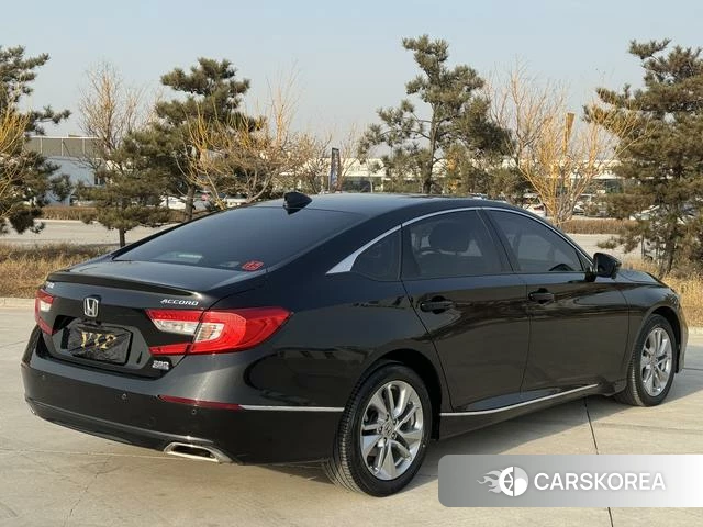 Honda Accord id 3857059 из Китая 17