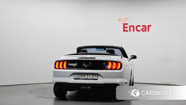 Ford Mustang id 3828674 из Кореи 14